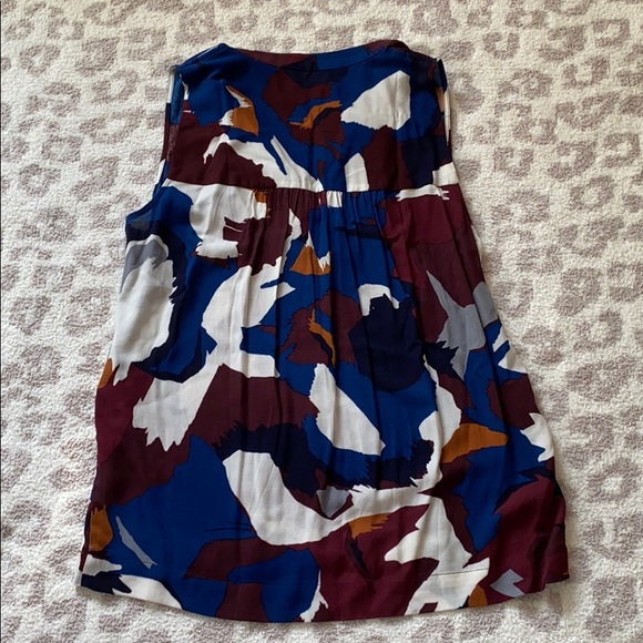 Loft Burgundy, Navy, copper, and White Dressy Tank - Picture 5 of 6